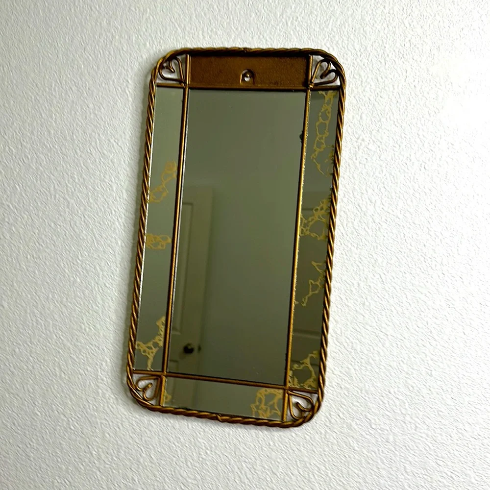 Vintage gold frames mirror
